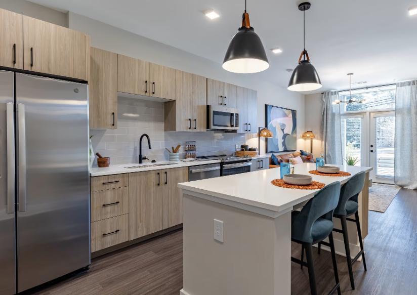 https://cdn.rentalbeast.com/listings/11260827_1741665101513.jpg.rbm