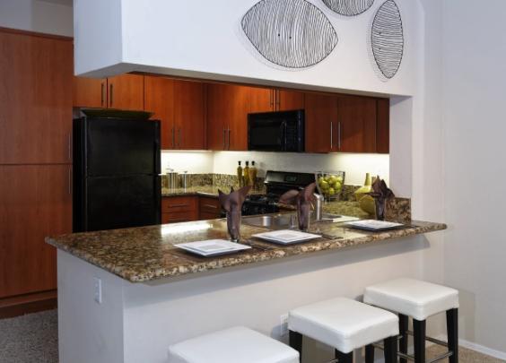 5710 Crescent Park E #136 - 3,983USD / month