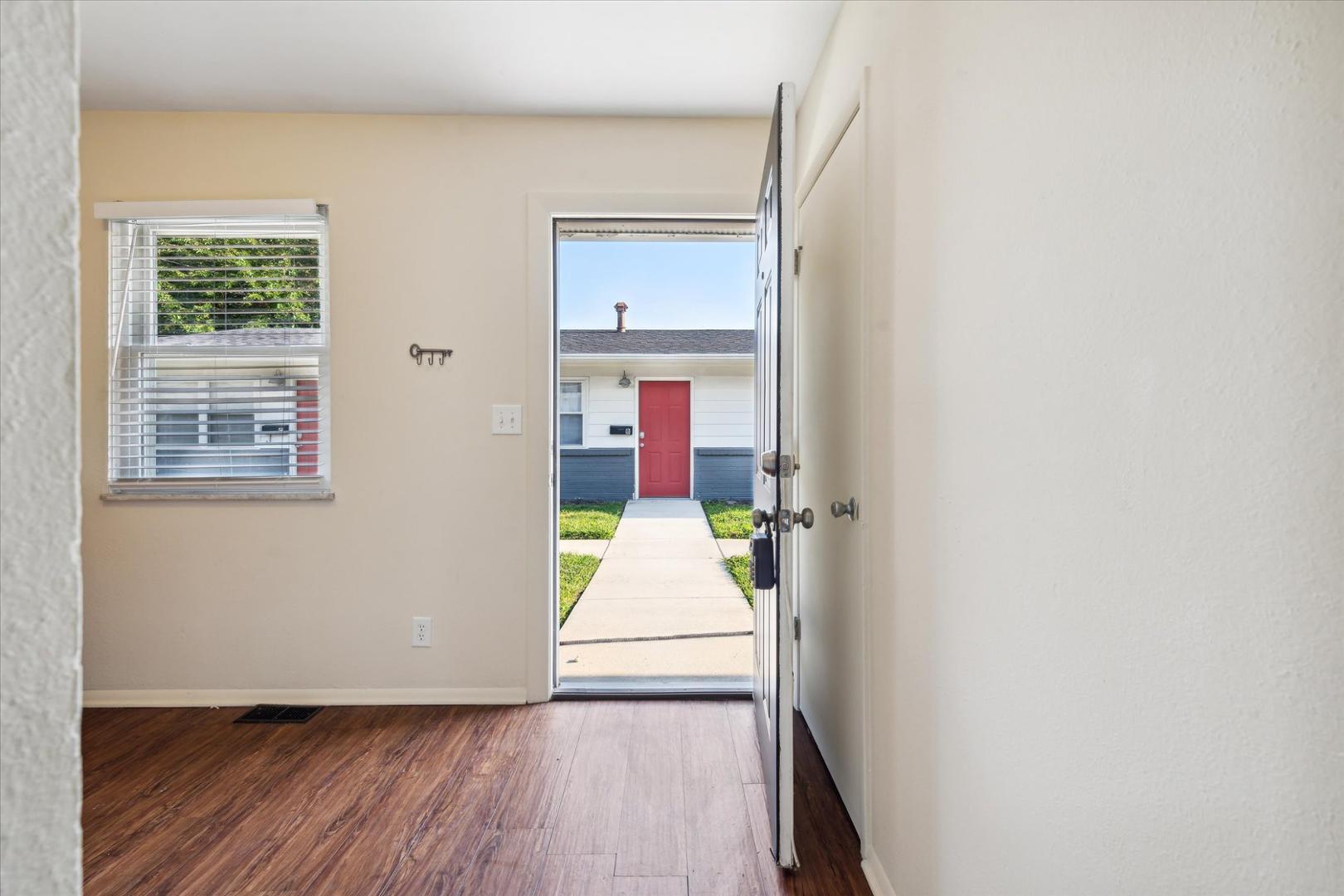 Homes for sale in Bowling Green, OH | 413 S Enterprise Street, Bowling Green, OH 43402 | MLS# 10000041