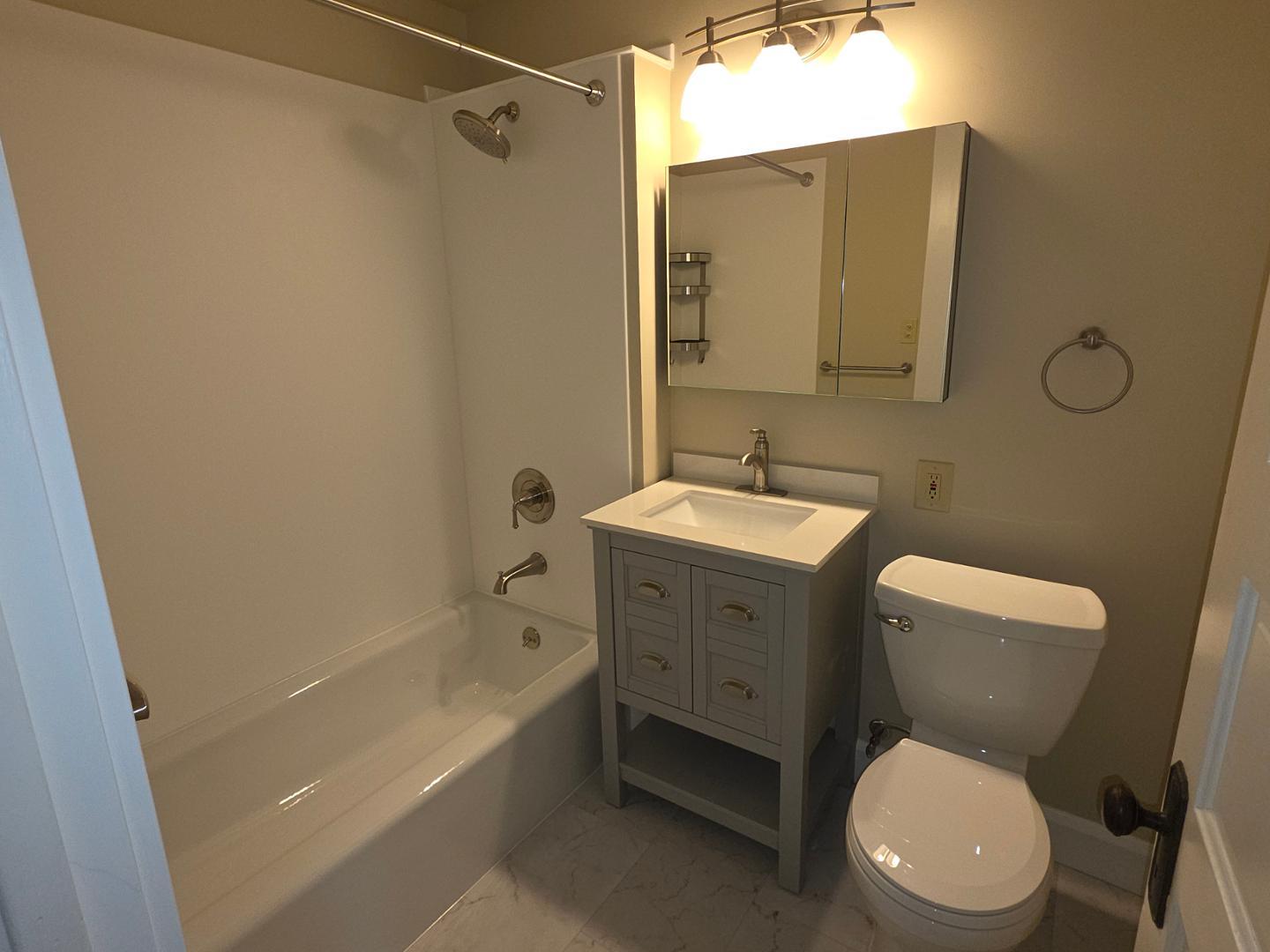 Image 37 For 2031 Sherwood Avenue