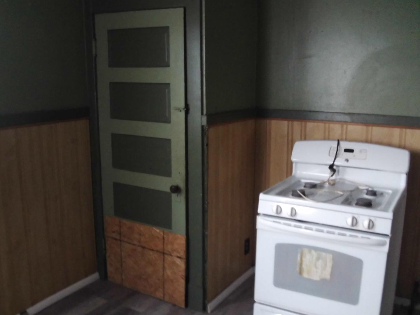 Image 11 For 1517 Lincoln Avenue