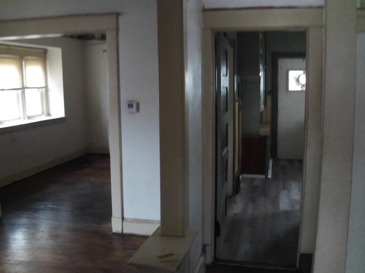 Image 3 For 1517 Lincoln Avenue