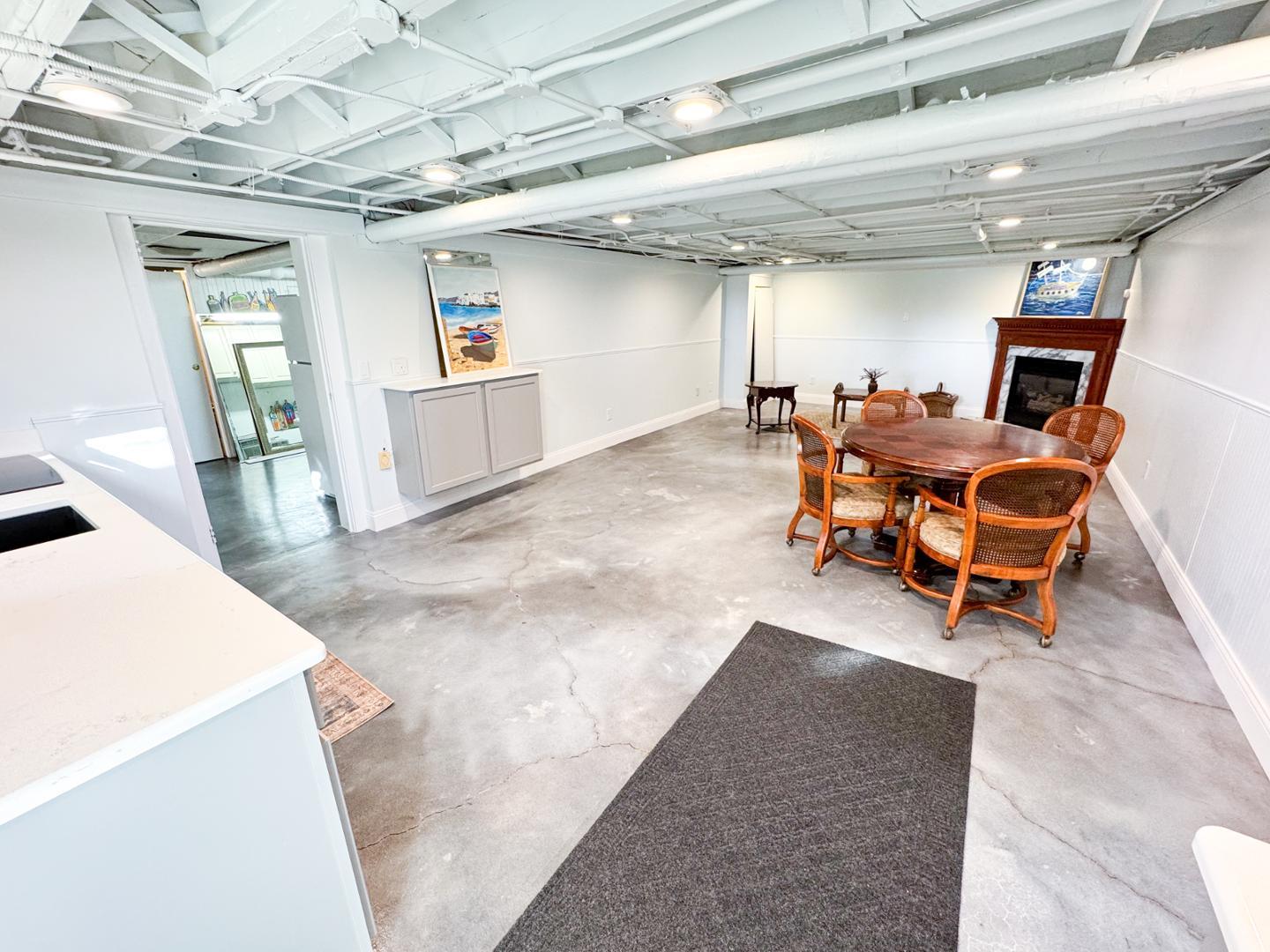 Image 7 For 3713 River Road