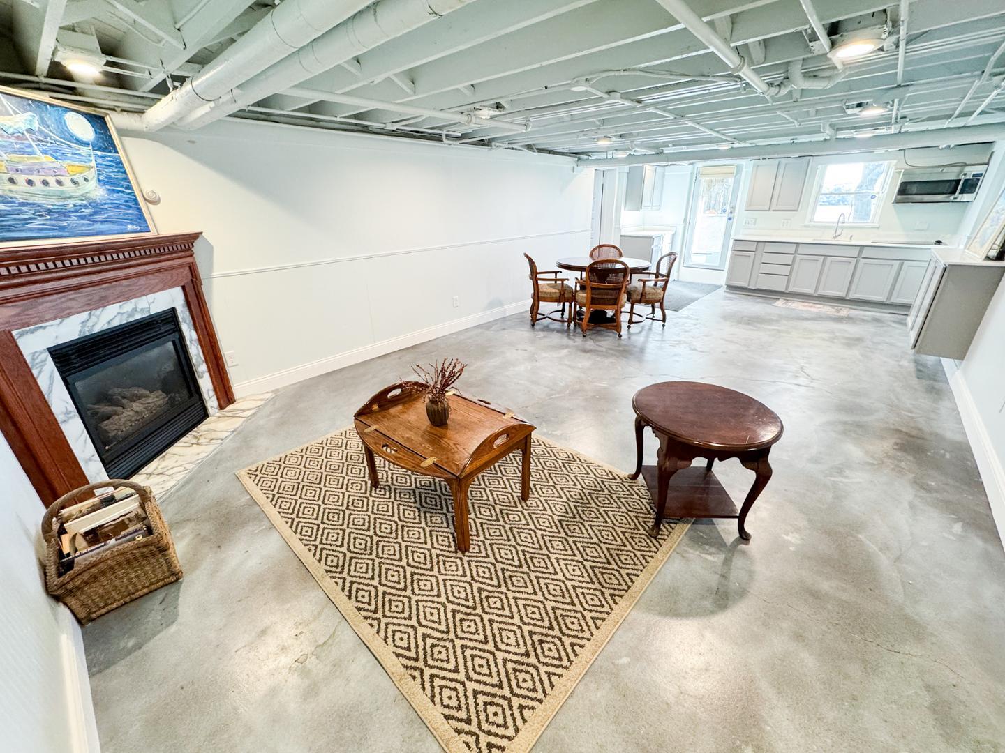 Image 5 For 3713 River Road