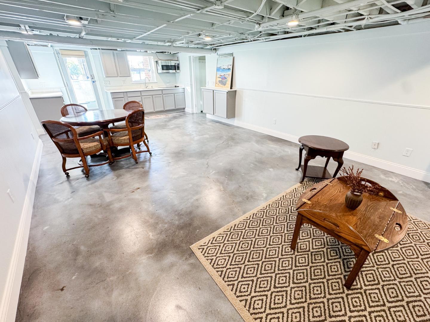 Image 6 For 3713 River Road