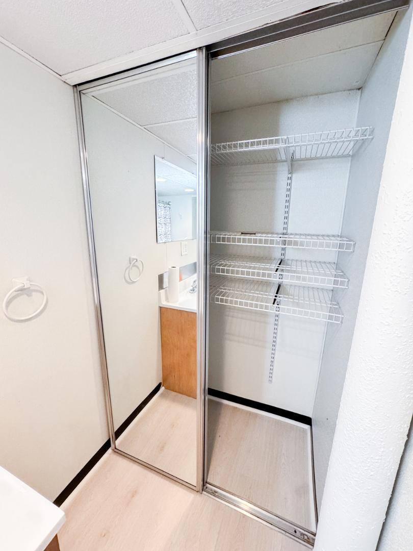 Image 15 For 3713 River Road