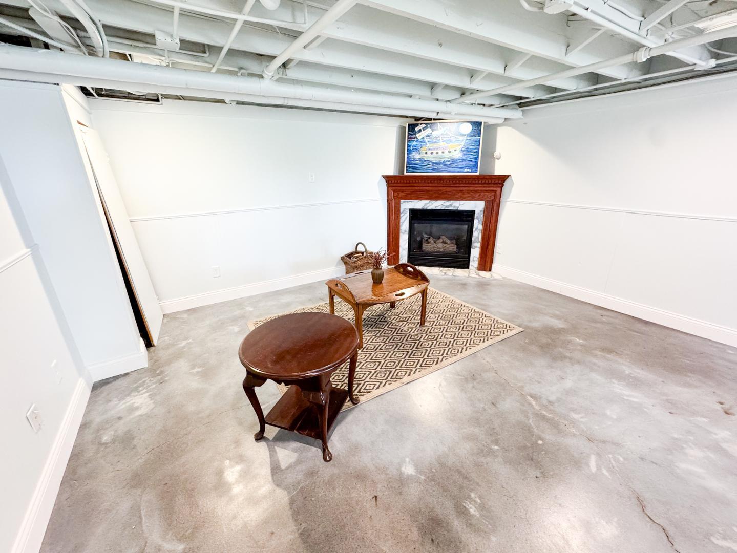 Image 23 For 3713 River Road