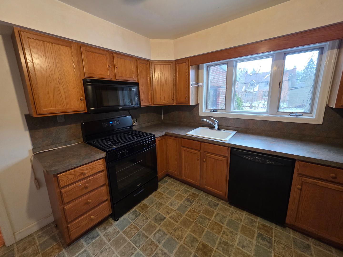 Image 13 For 3425 Brantford Road