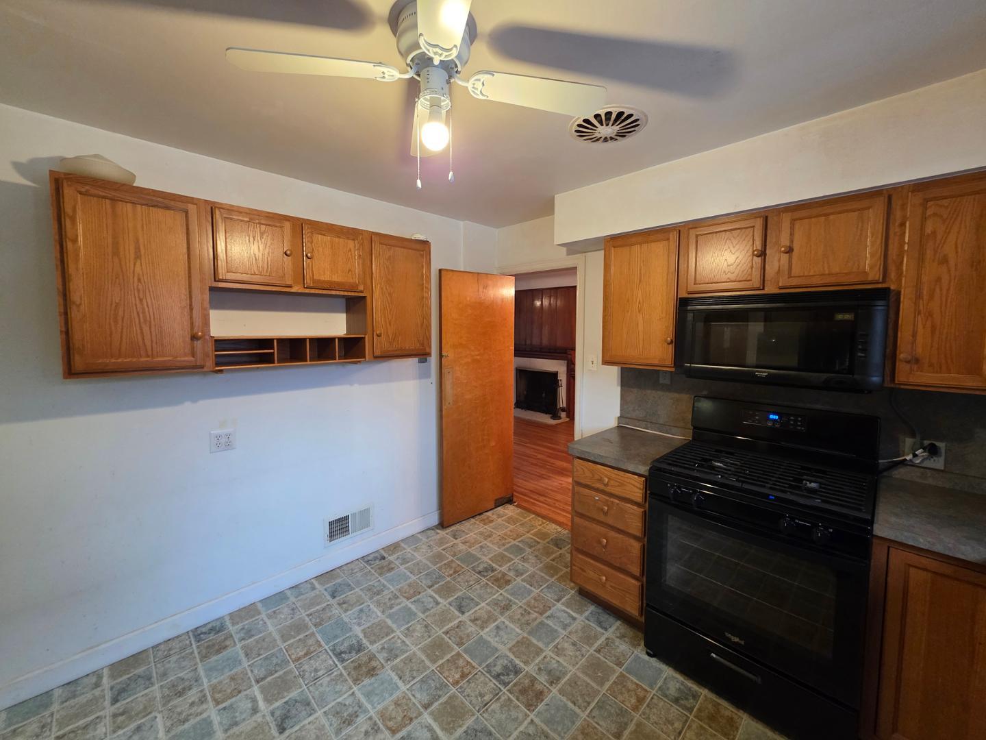 Image 14 For 3425 Brantford Road