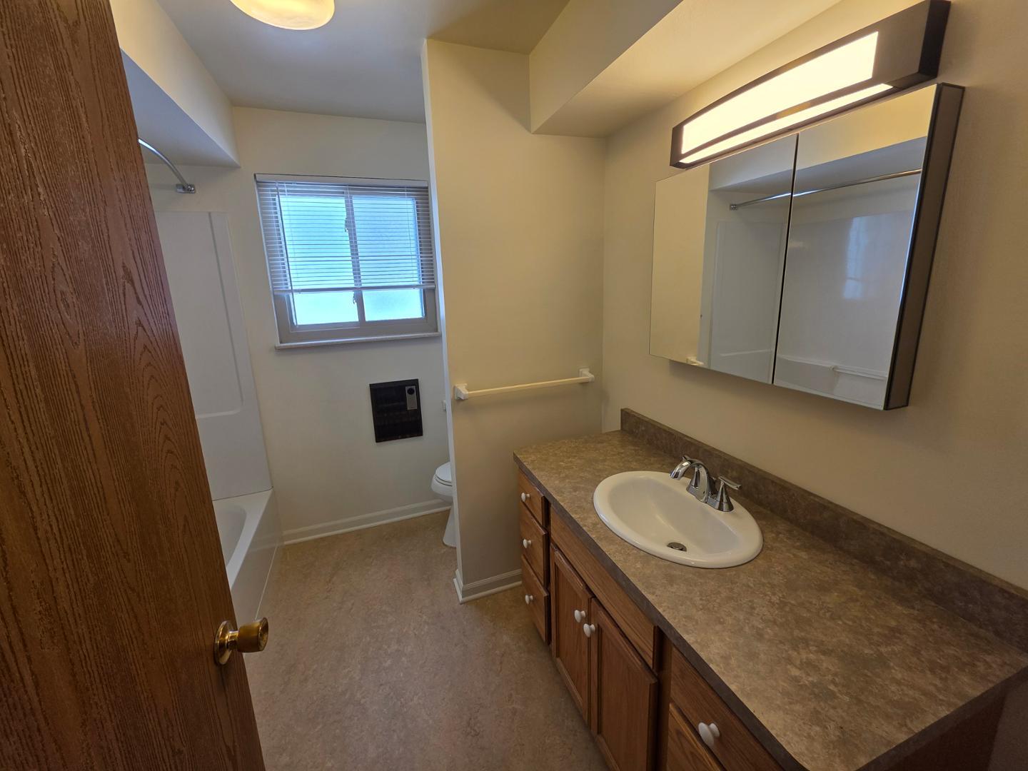 Image 10 For 2222 Sherwood Avenue