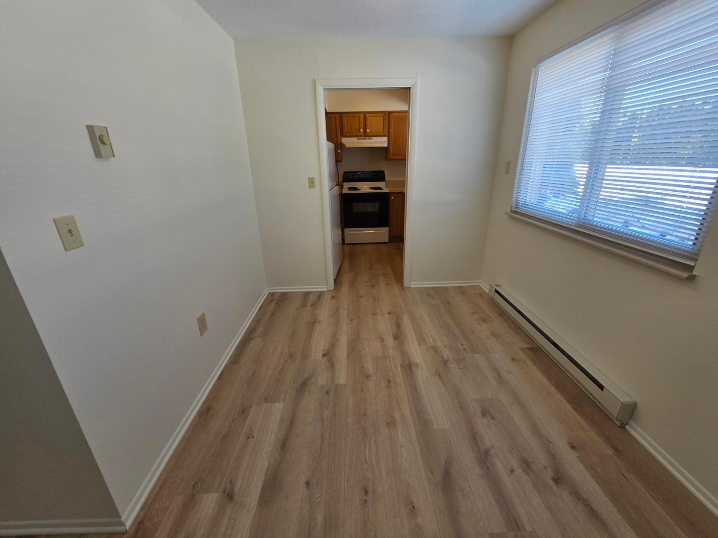 Image 4 For 2222 Sherwood Avenue