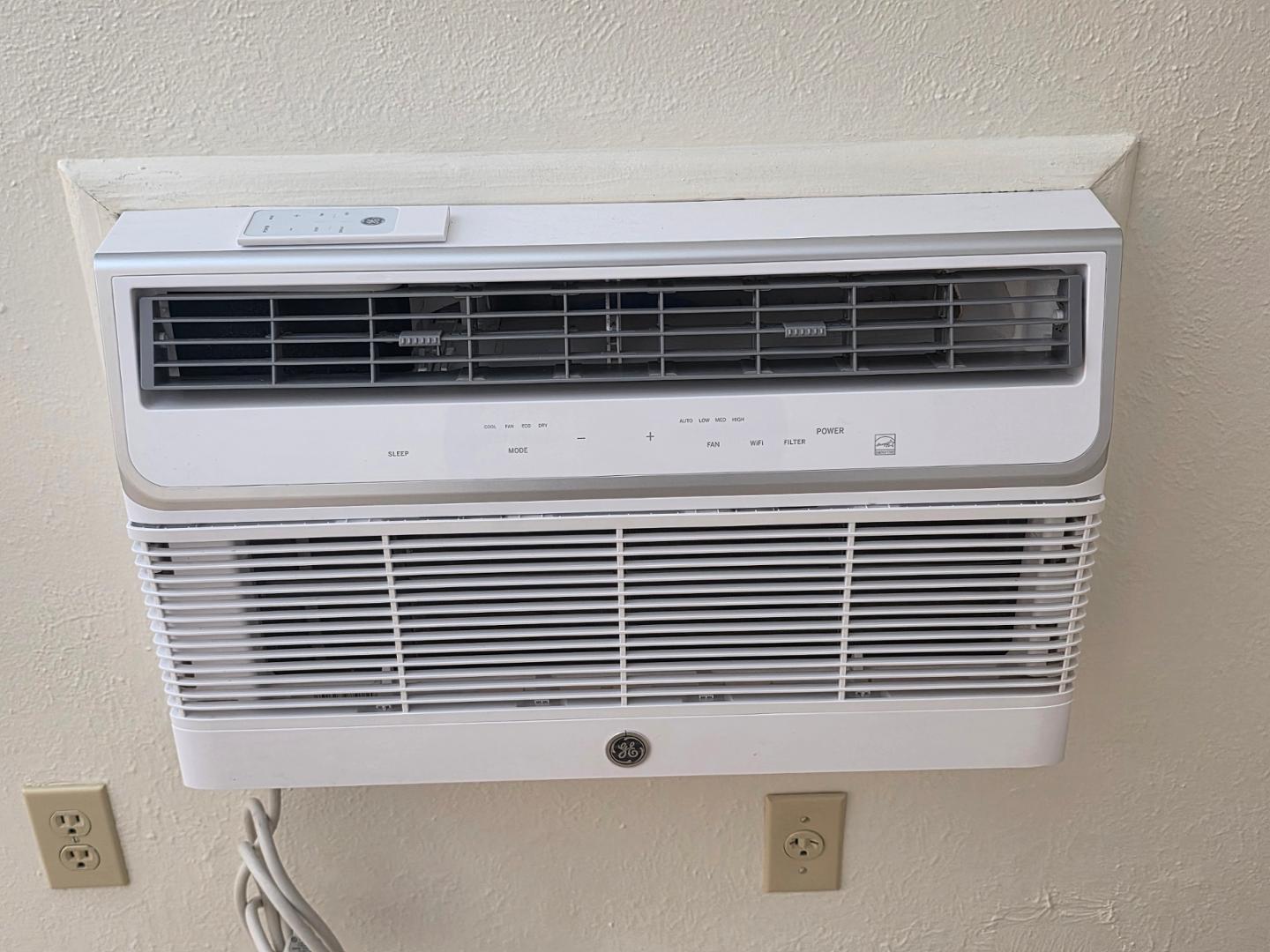 Image 3 For 2222 Sherwood Avenue