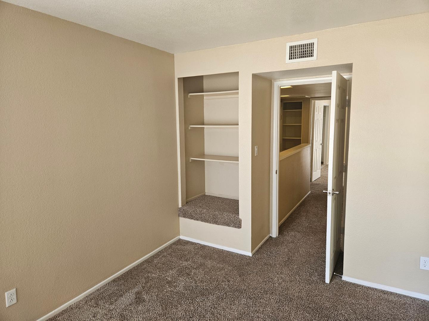 935 N Granite Reef Road UNIT 116, Scottsdale, AZ, 85257