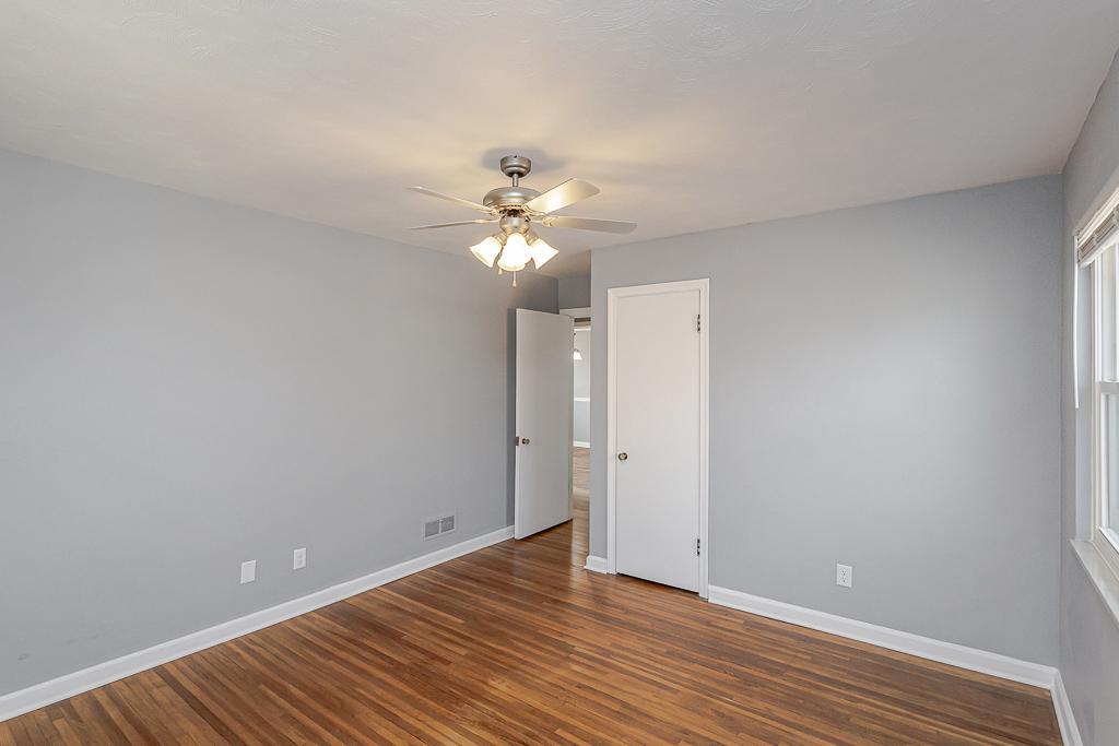 Image 21 For 3926 Indian Road