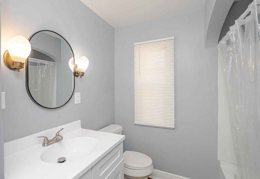 Image 18 For 3926 Indian Road