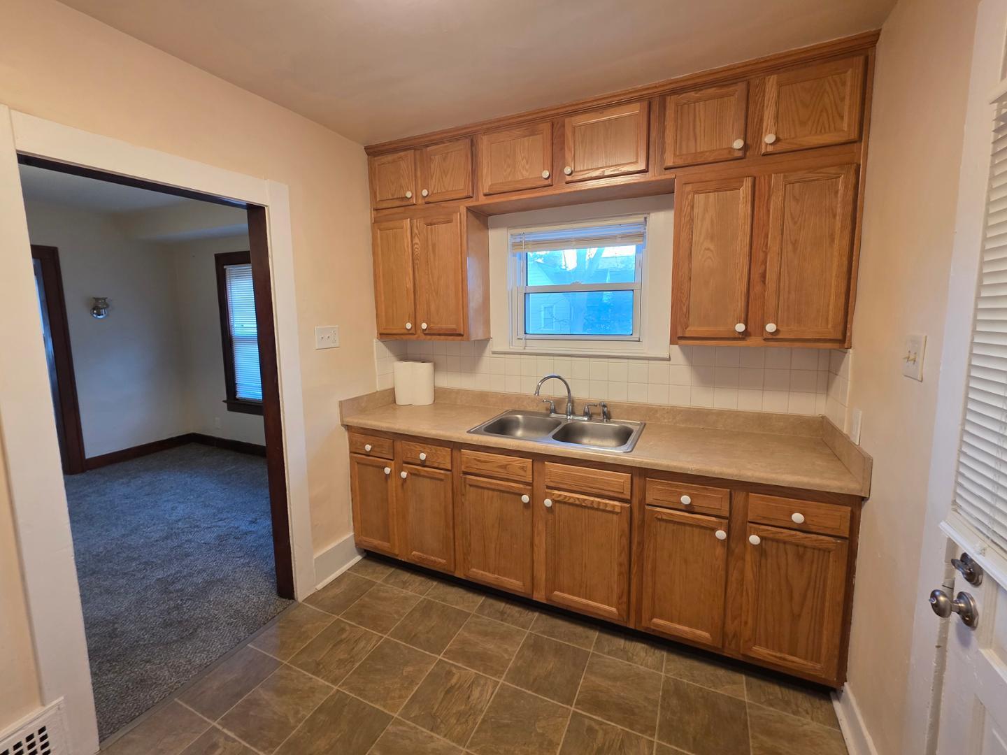 Image 7 For 3803 Monroe Street