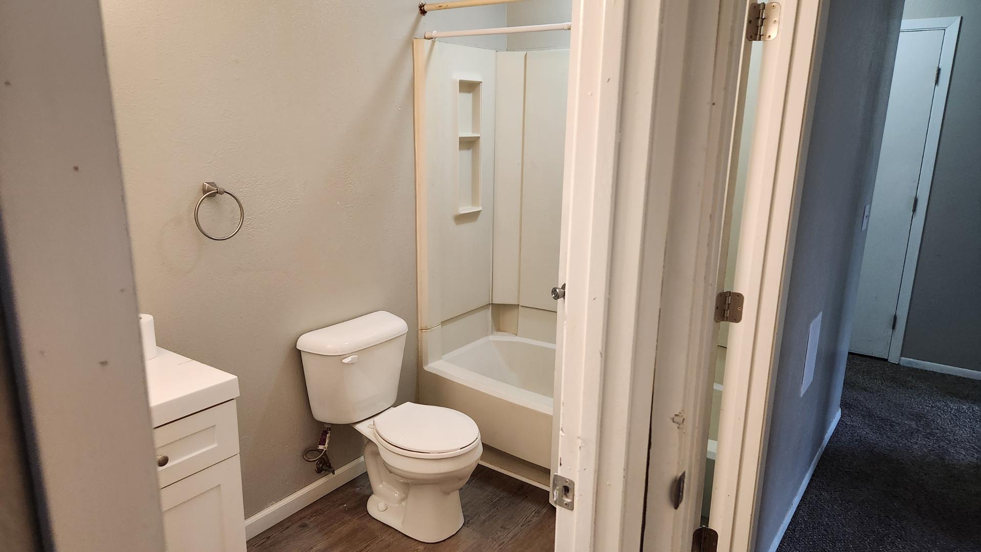 Image 14 For 4515 Bancroft Street