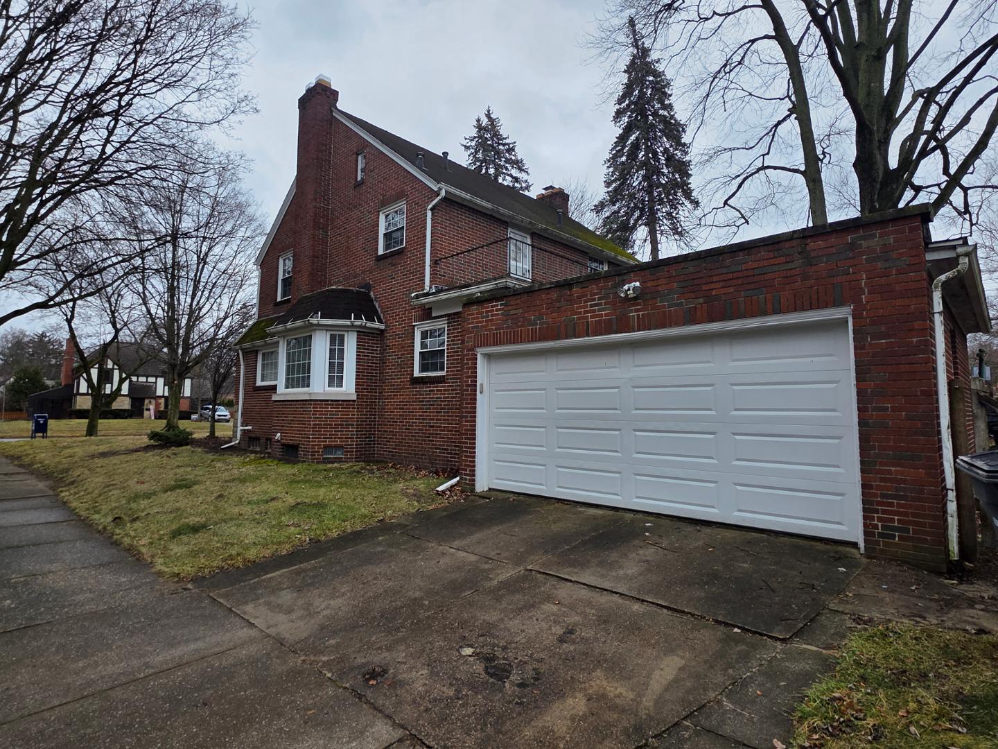 Image 24 For 2673 Middlesex Drive