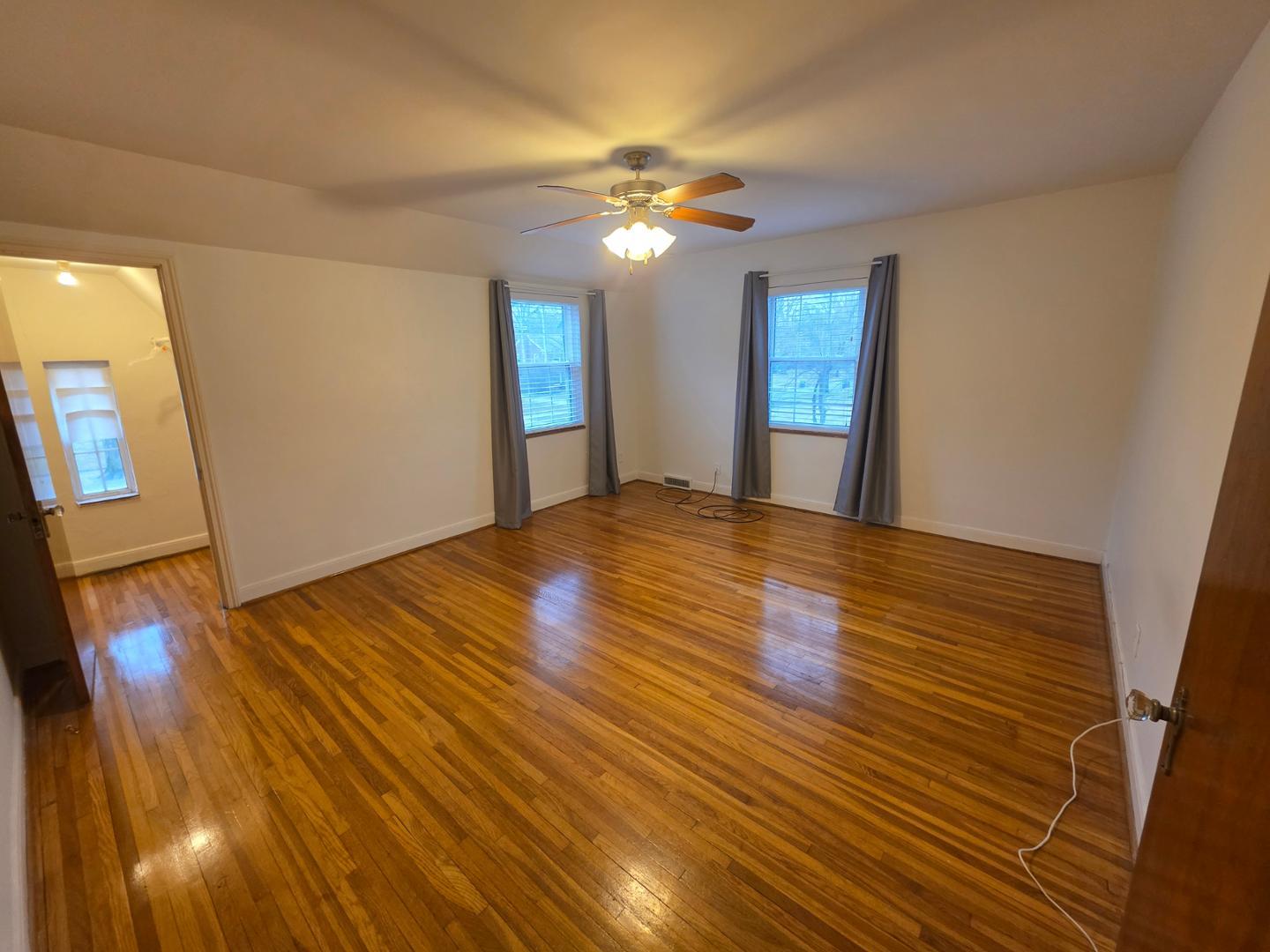 Image 14 For 2673 Middlesex Drive