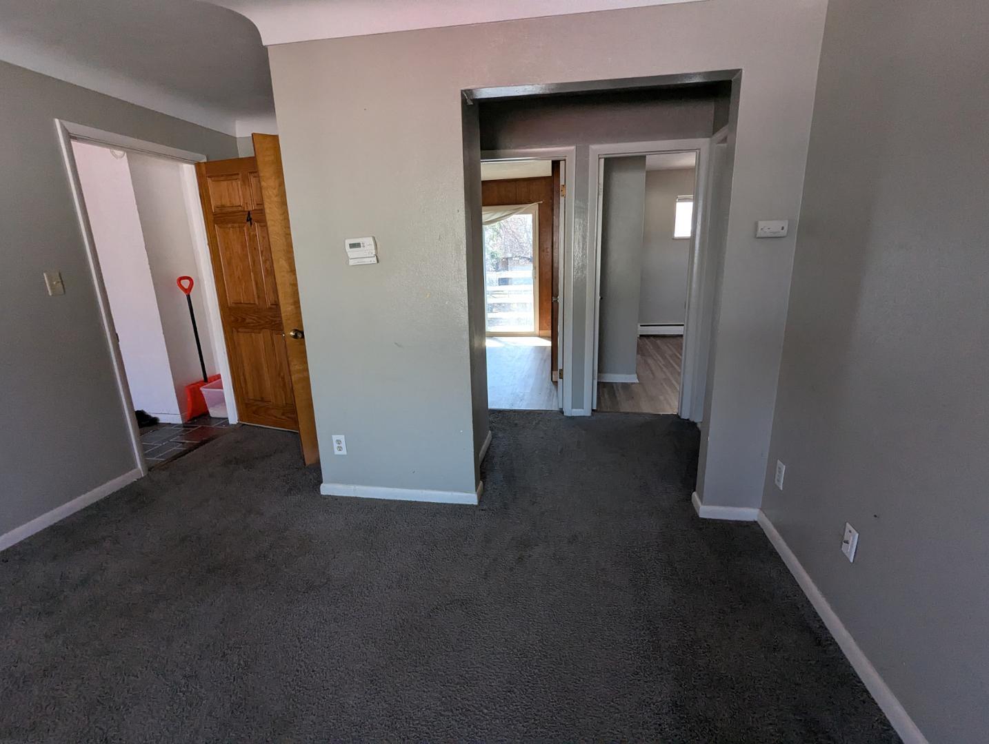 Image 5 For 1147 Berdan Avenue