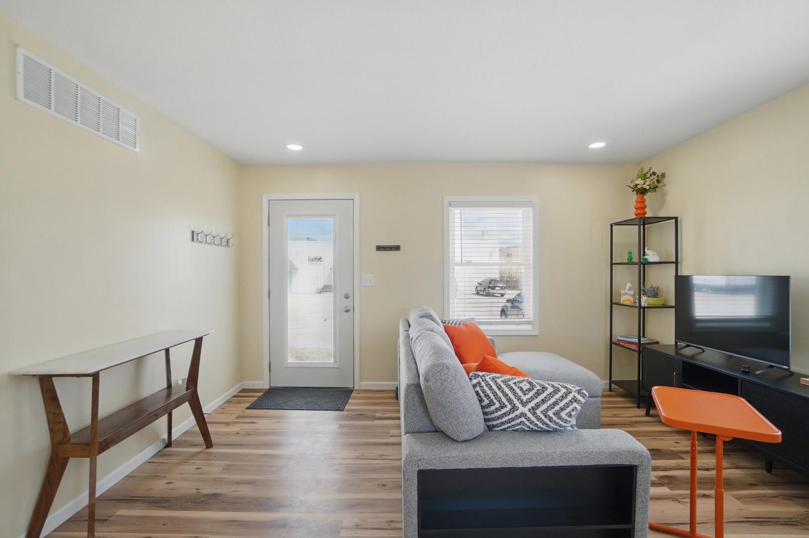 Image 9 For 5421 Alger Drive