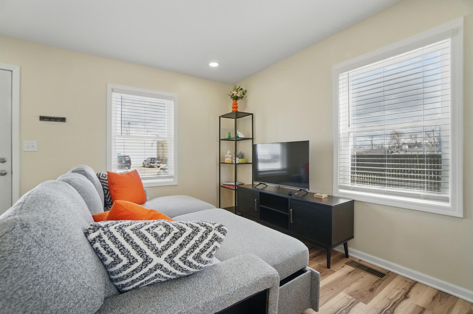 Image 11 For 5421 Alger Drive