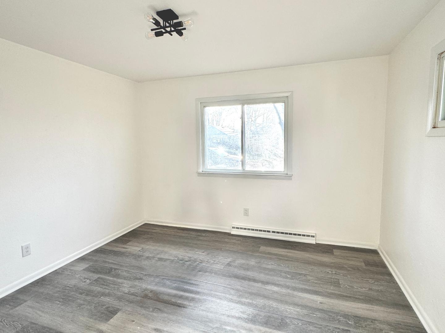 Image 13 For 6022 Clover Lane