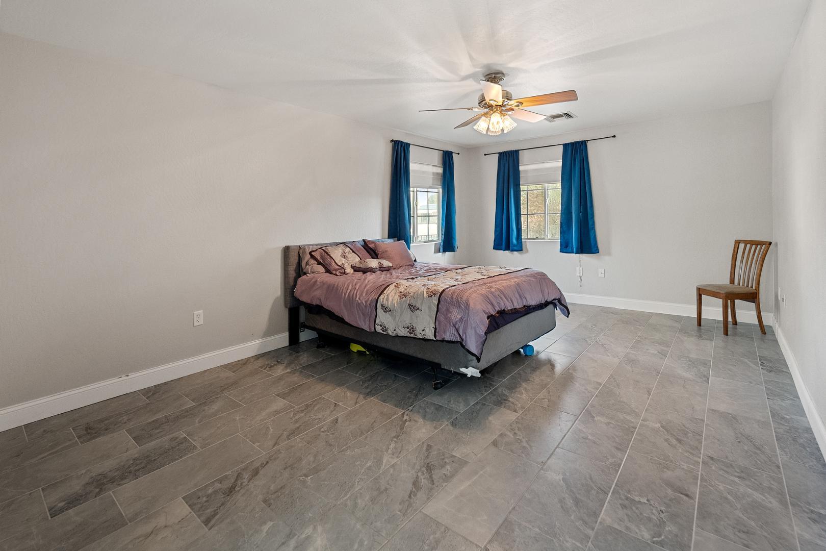 8464 N 7th Avenue, Phoenix, AZ, 85021