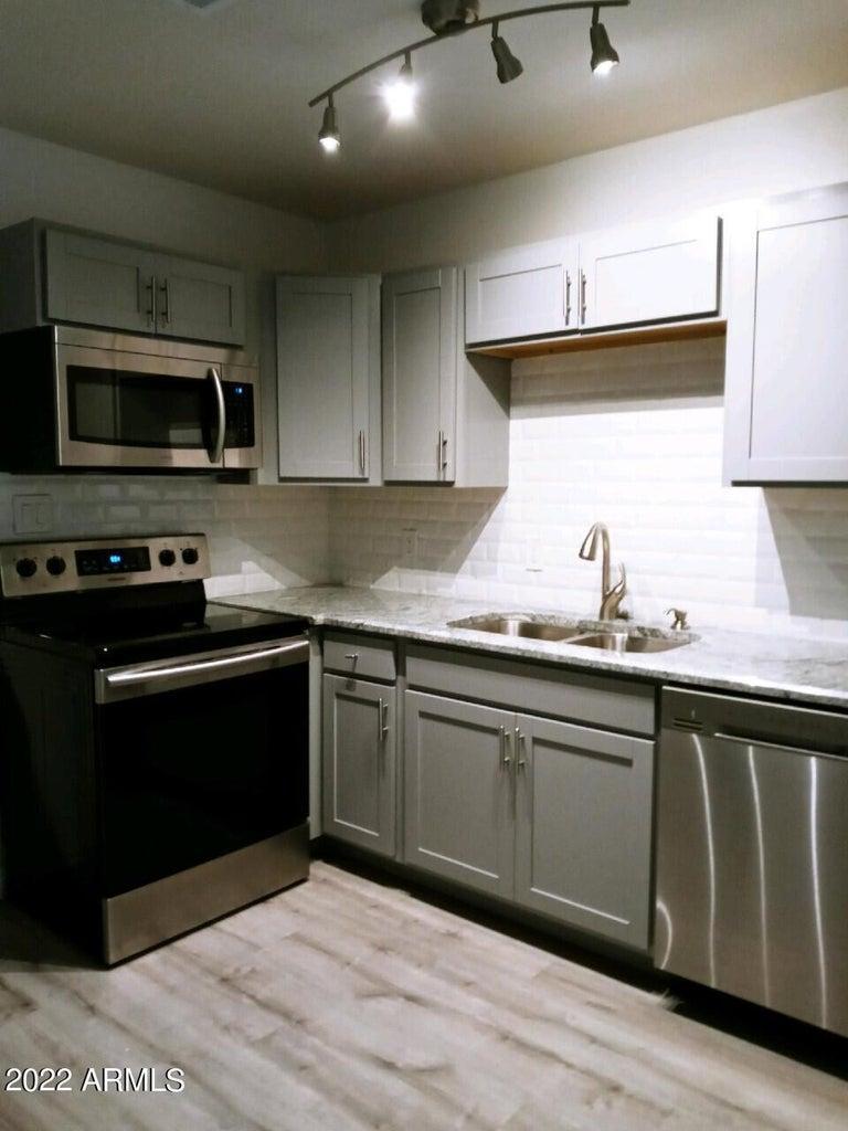 6713 E Cheery Lynn Road UNIT 2, Scottsdale, AZ, 85251