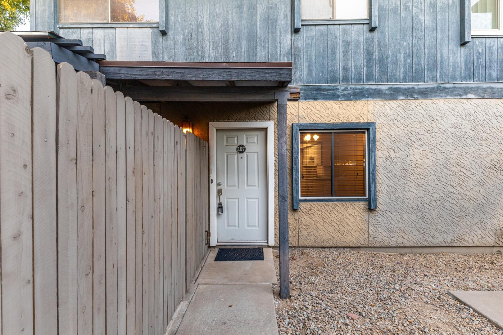 286 W Palomino Drive UNIT 107, Chandler, AZ, 85225