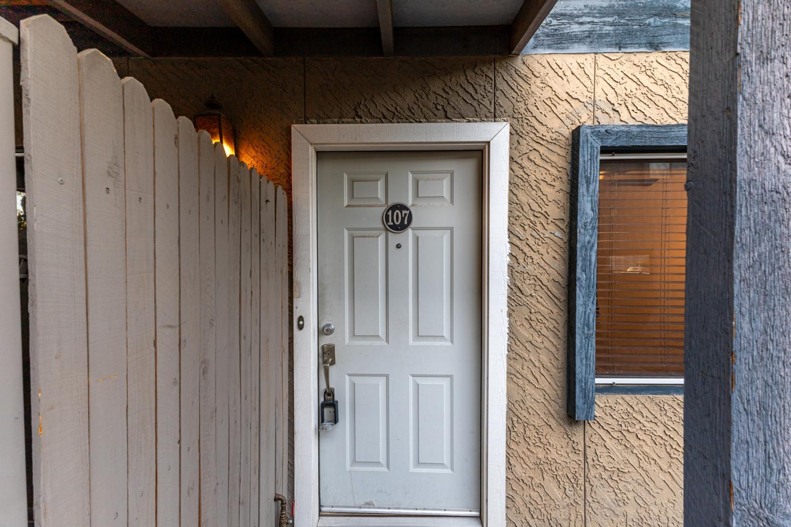 286 W Palomino Drive UNIT 107, Chandler, AZ, 85225