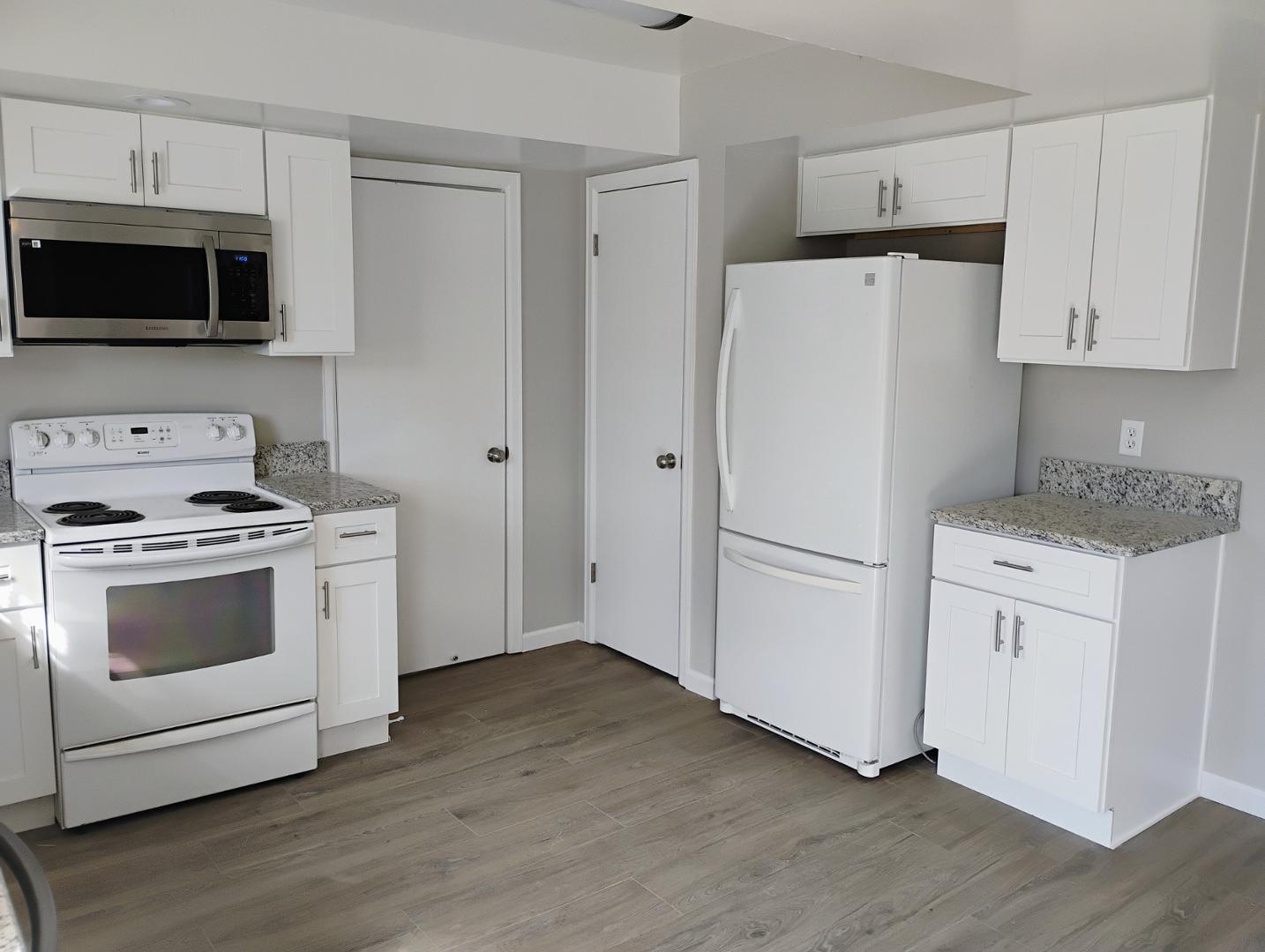 Image 4 For 7315 Grenlock Drive