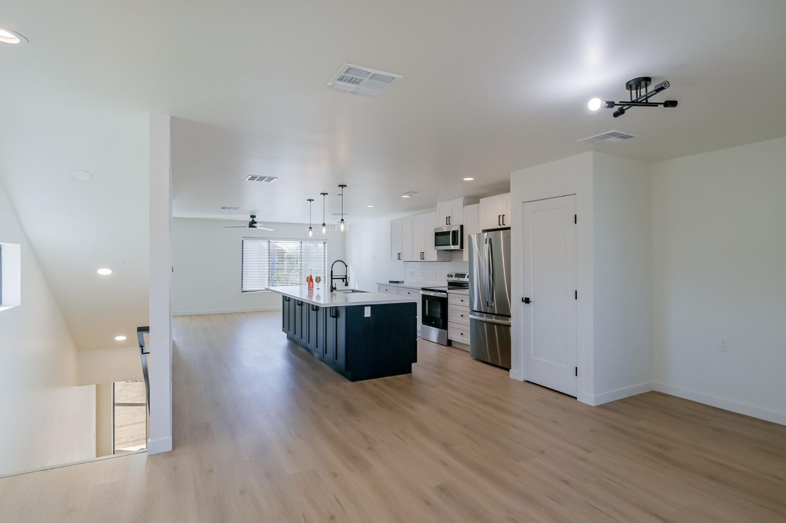  UNIT Apt 5, Phoenix, AZ, 85032