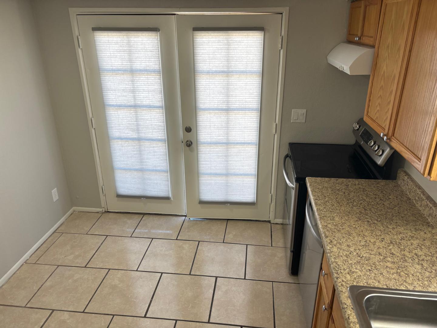 168 S 54th Street UNIT Apt B, Mesa, AZ, 85206