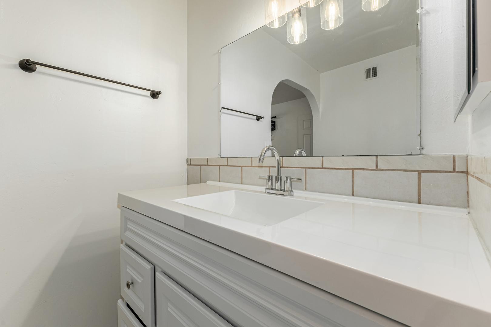 10828 N Biltmore Drive UNIT Apt 227, Phoenix, AZ, 85029