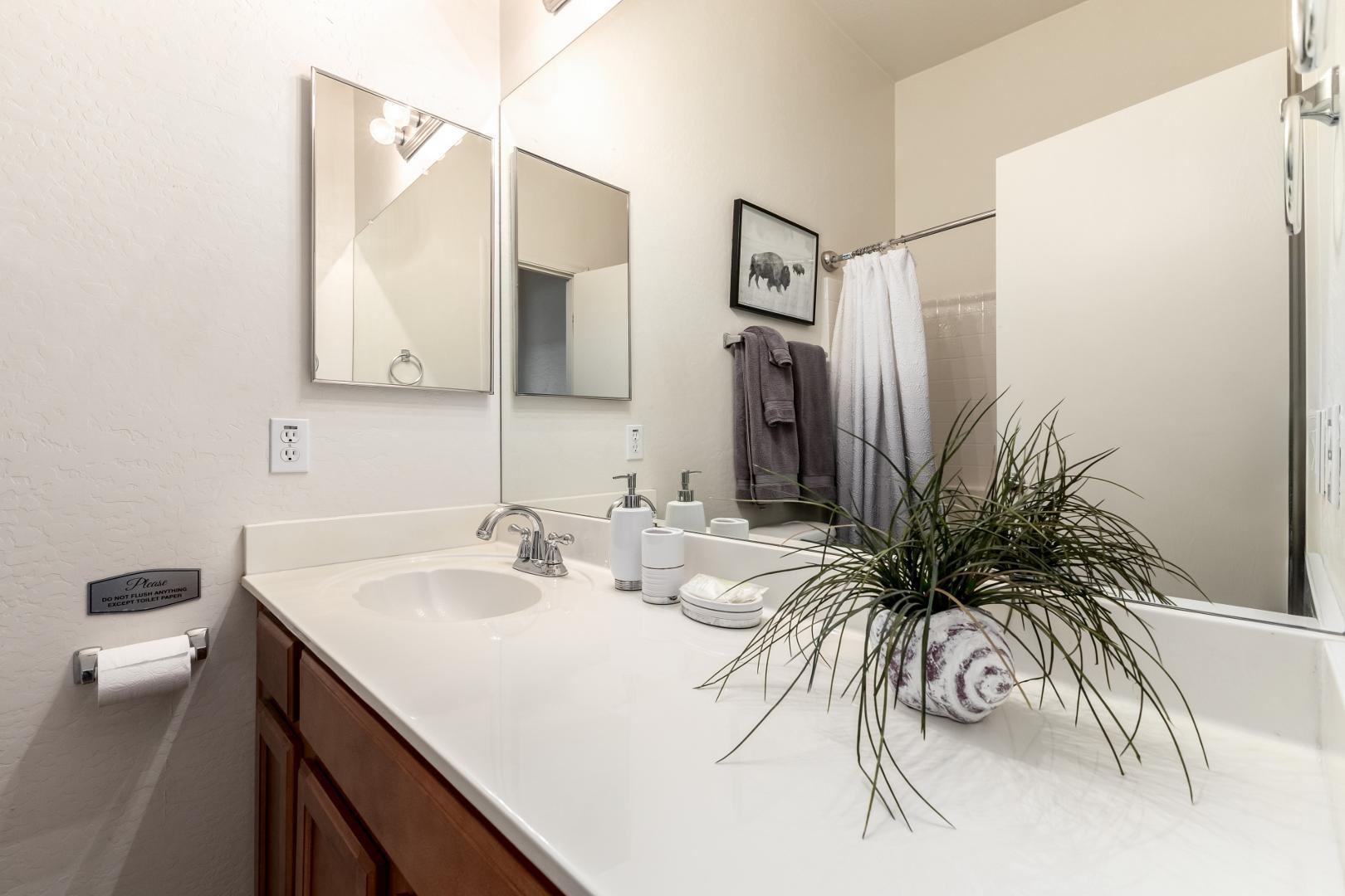 2250 E Deer Valley Road UNIT 15, Phoenix, AZ, 85024