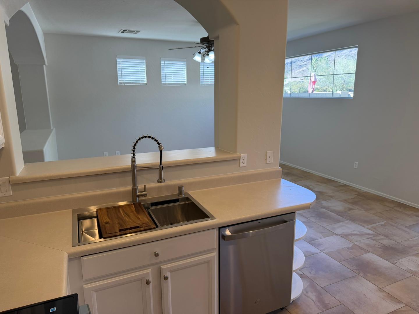 226 W Mountain Sage Drive, Phoenix, AZ, 85045