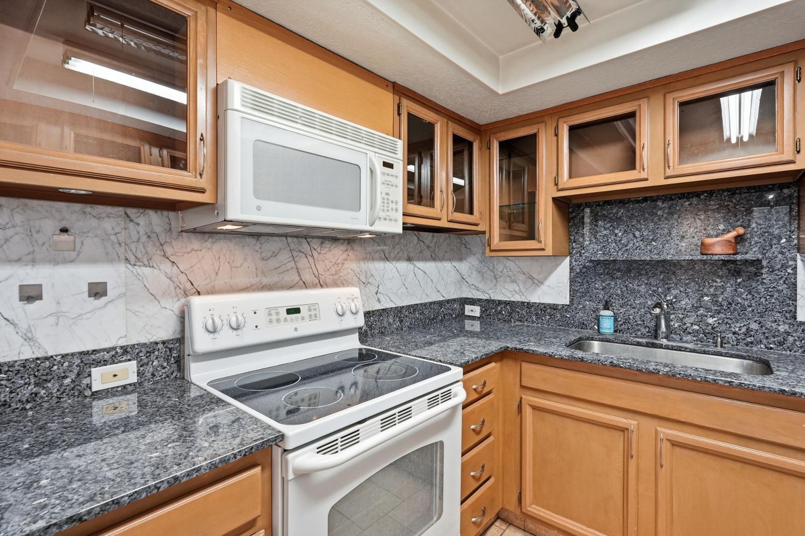 3002 N 70th Street UNIT 225, Scottsdale, AZ, 85251