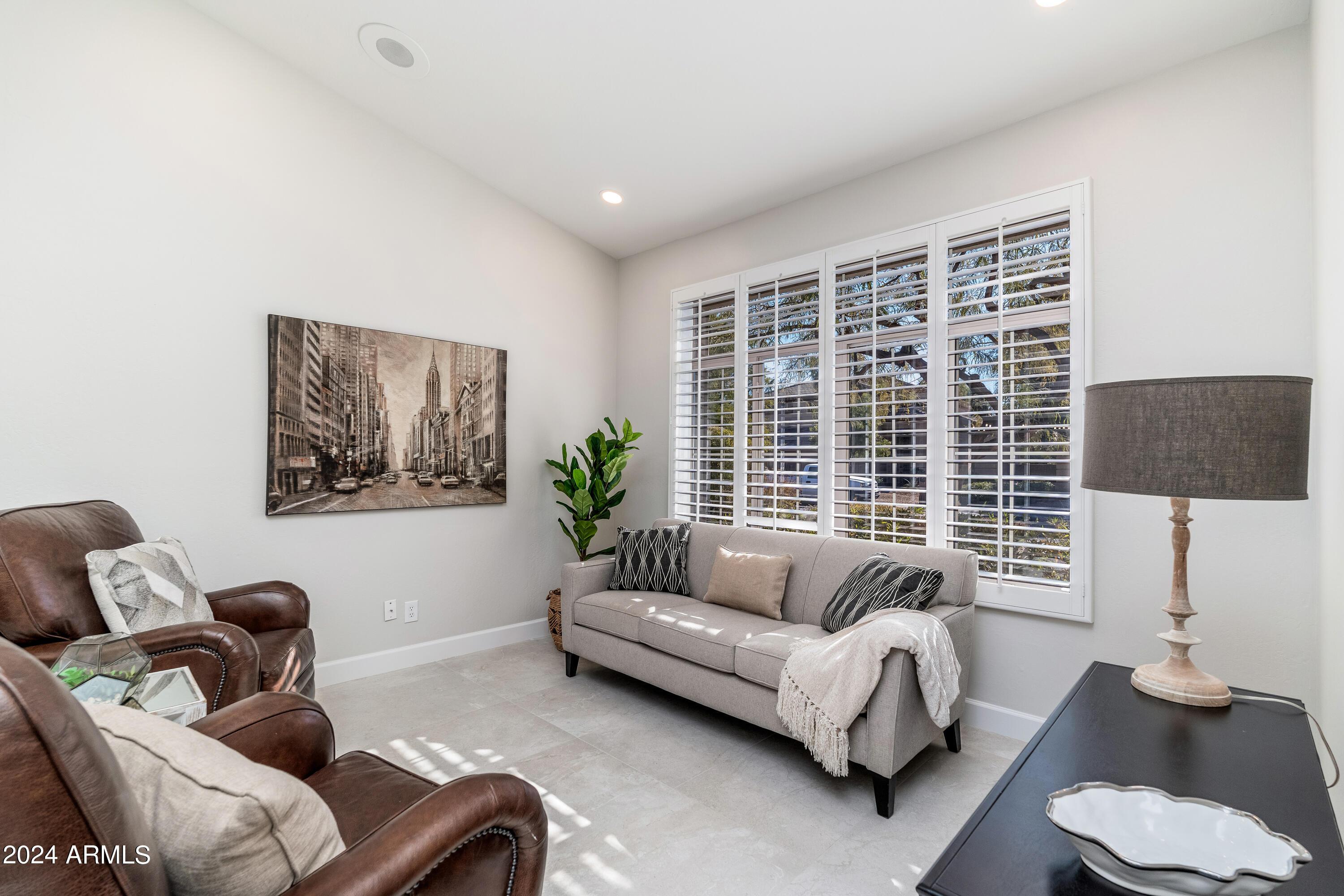 6768 E Evans Drive, Scottsdale, AZ 85254