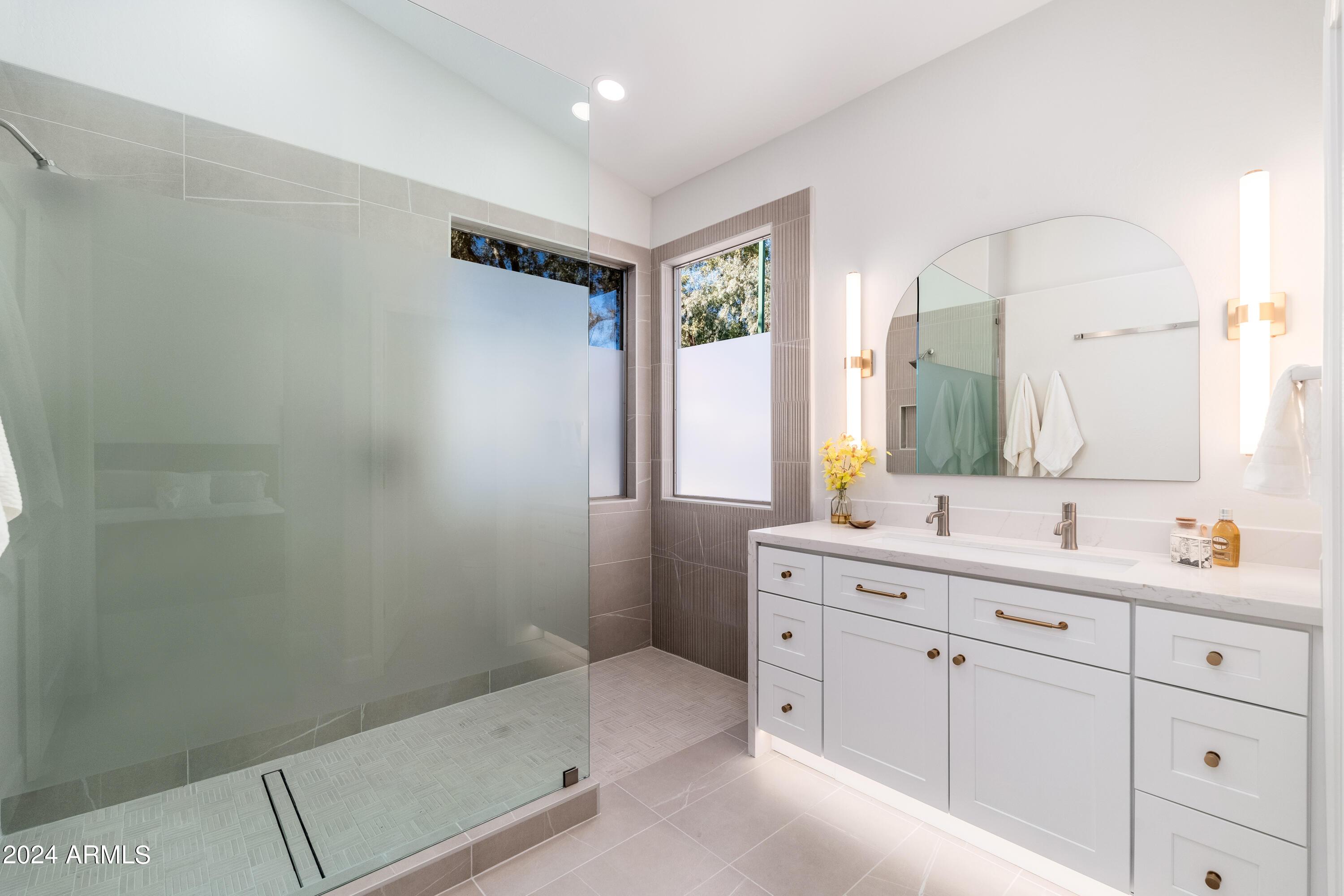 6768 E Evans Drive, Scottsdale, AZ 85254