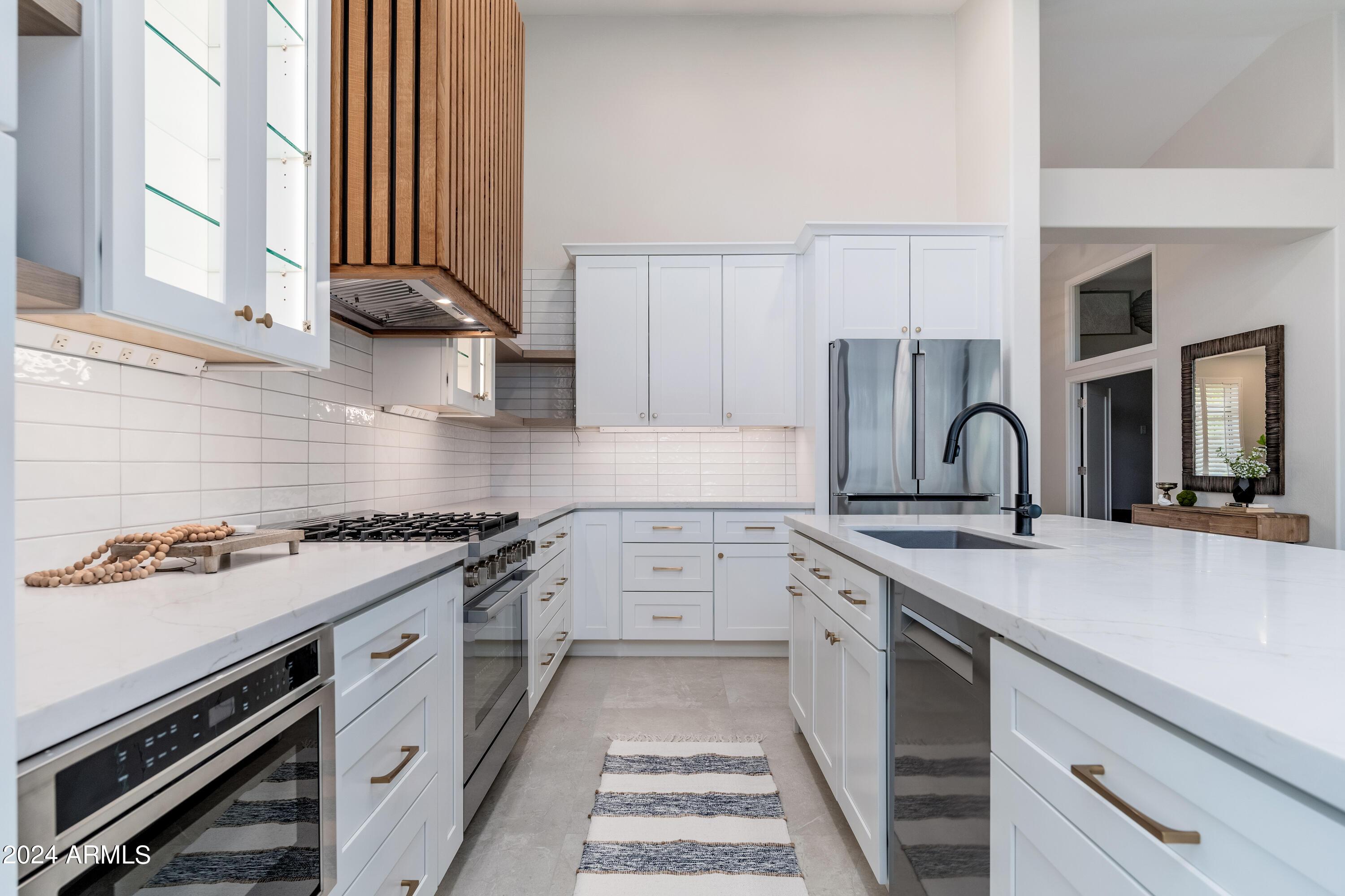 6768 E Evans Drive, Scottsdale, AZ 85254