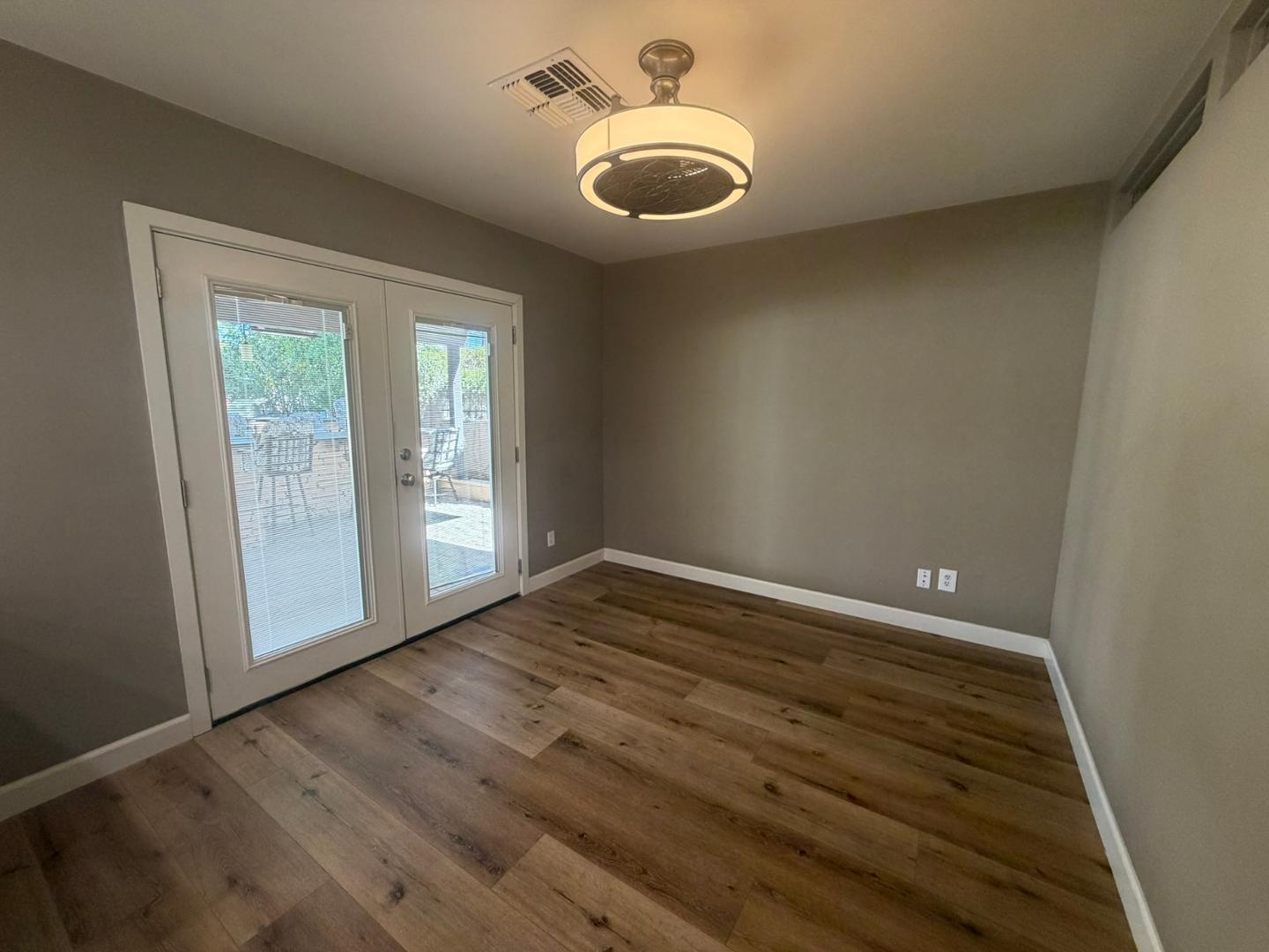 9225 N W Arroya Vista Drive, Phoenix, AZ, 85028