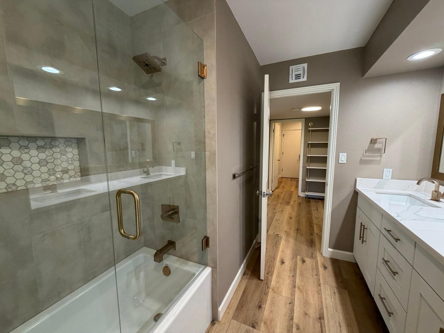 9225 N W Arroya Vista Drive, Phoenix, AZ, 85028