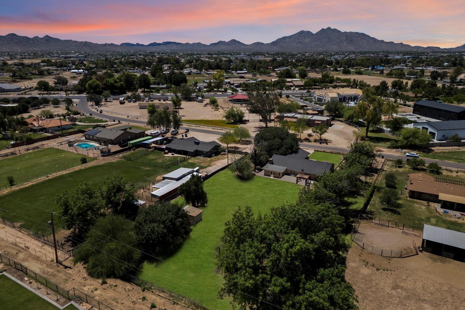 23265 S Via Del Arroyo