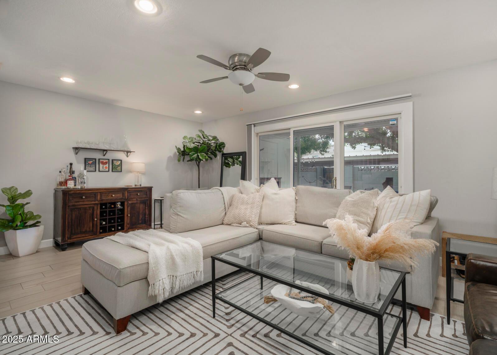 4001 E Campbell Avenue, Phoenix, AZ, 85018