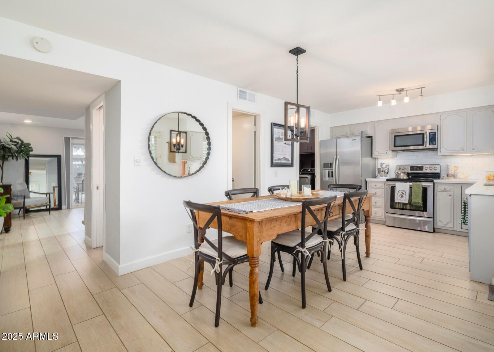 4001 E Campbell Avenue, Phoenix, AZ, 85018