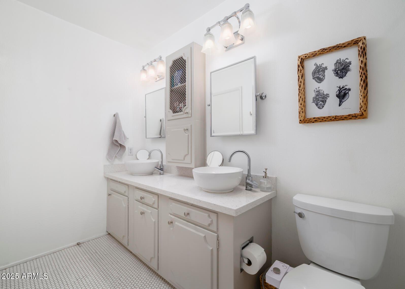 4001 E Campbell Avenue, Phoenix, AZ, 85018