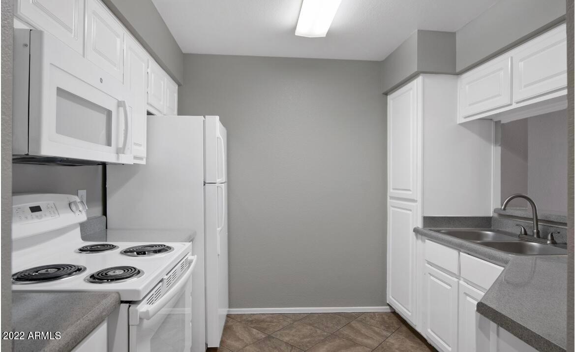 2025 E Campbell Avenue UNIT Apt 128, Phoenix, AZ, 85016