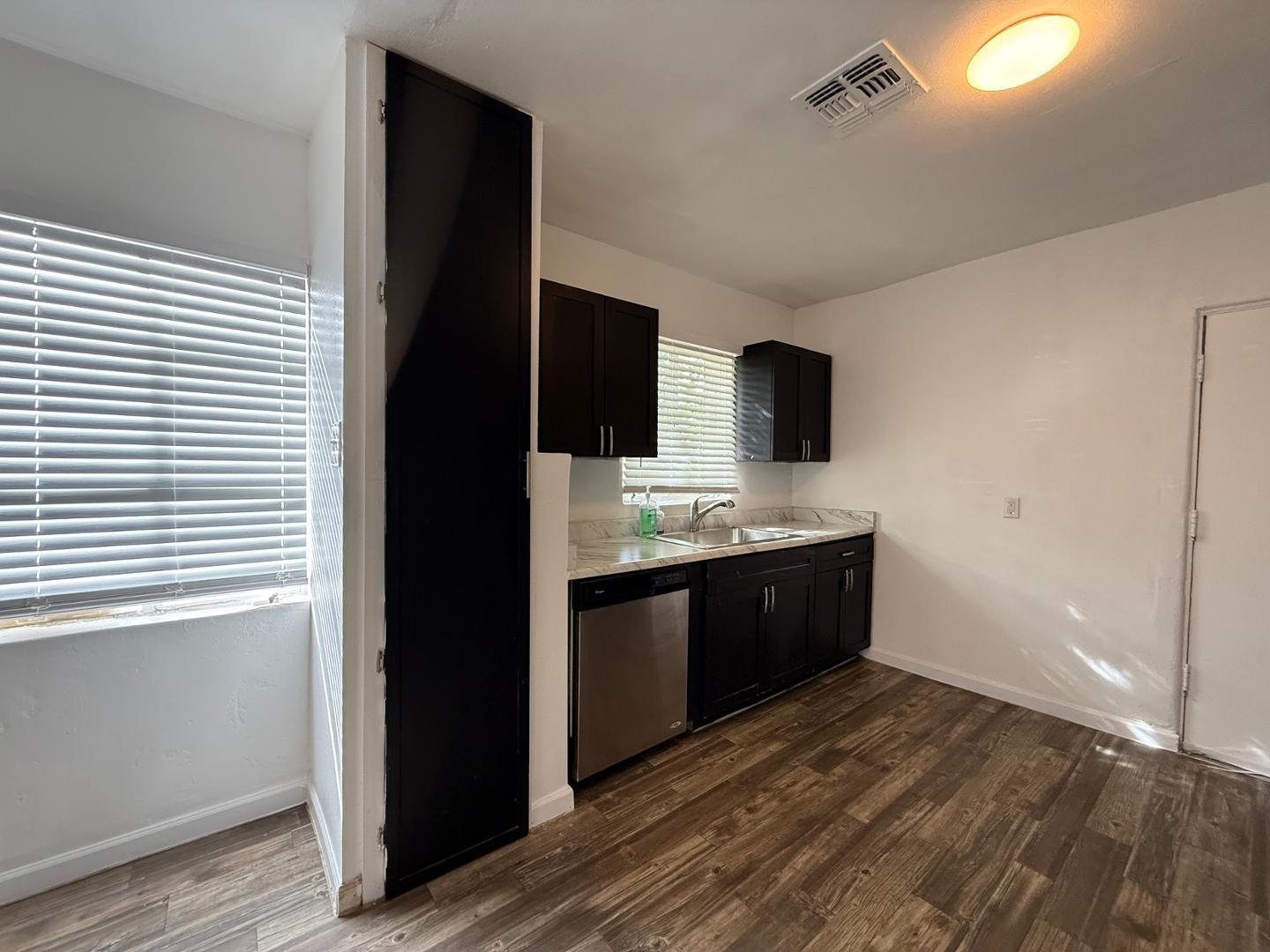 3422 E Taylor Street, Phoenix, AZ, 85008