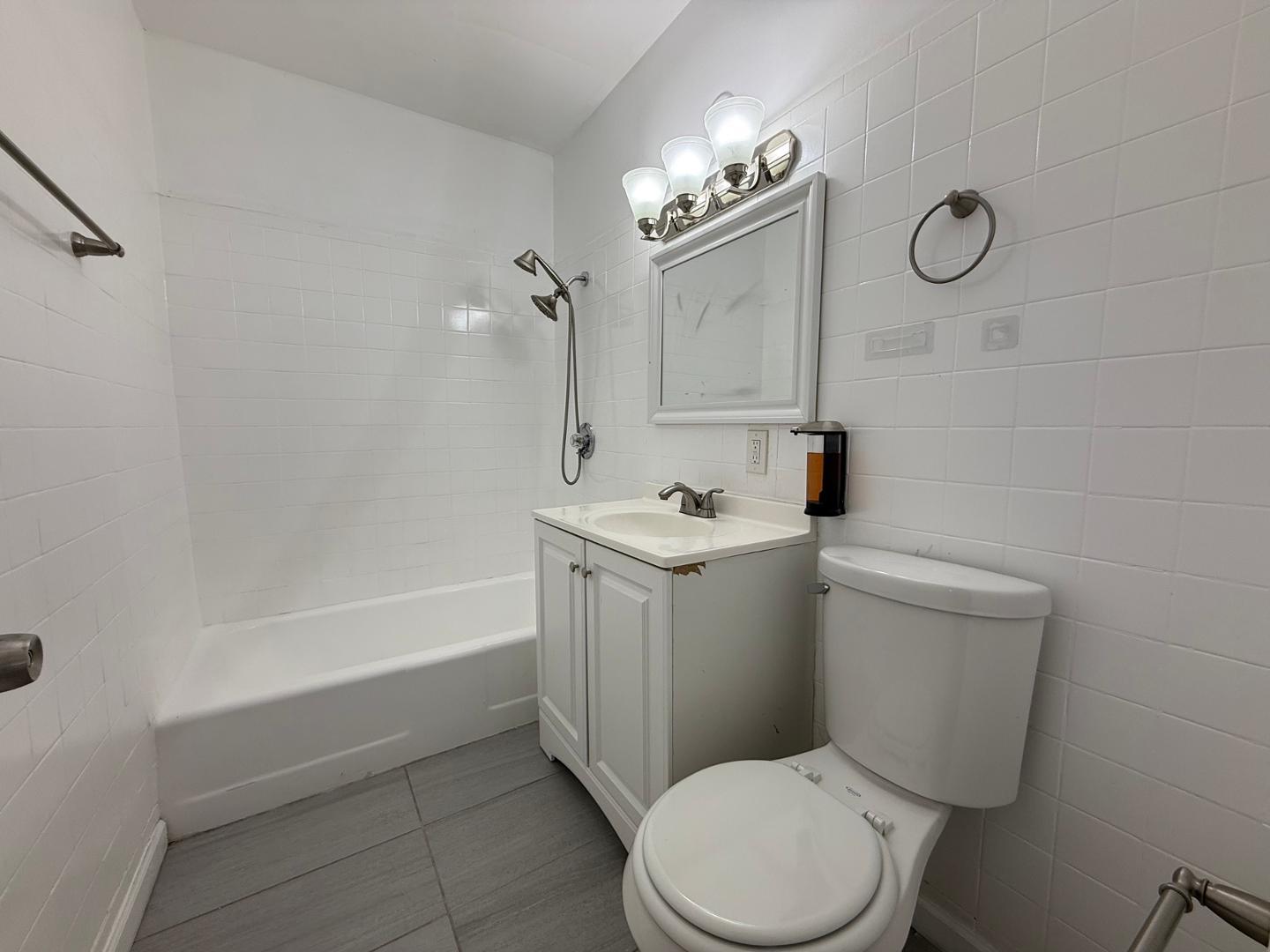 3422 E Taylor Street, Phoenix, AZ, 85008